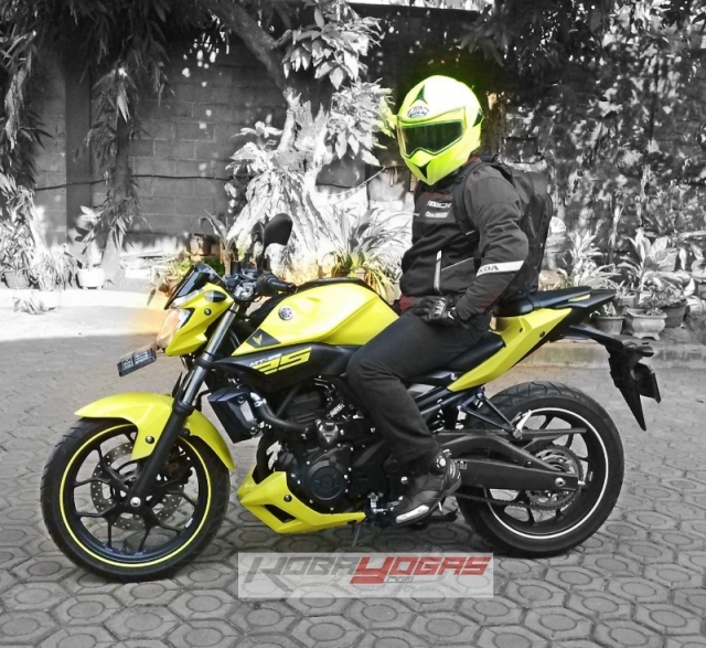 Yamaha MT25 kuning